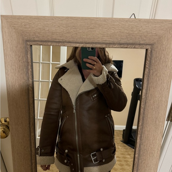 Avec les filles Sherpa lined jacket - extremely warm and in excellent condition - Picture 2 of 5
